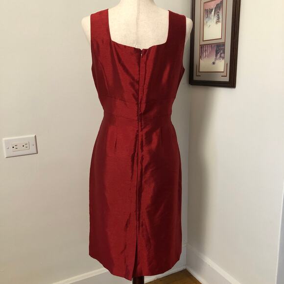 Tahari Red Sleeveless Ruffle Cocktail Dress Rosette 10 M Holiday Party Romantic - Picture 5 of 9
